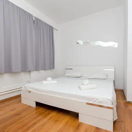 Beaches & Park Marjan Апартаменты *