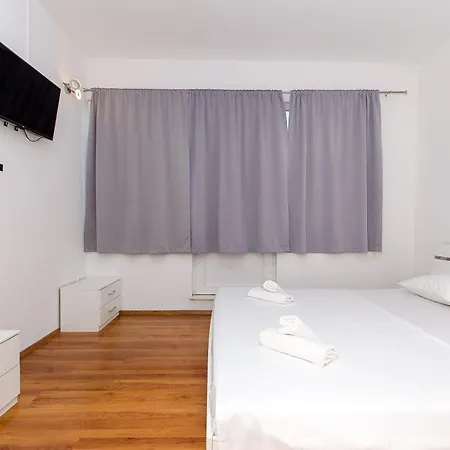 Beaches & Park Marjan Apartament Split