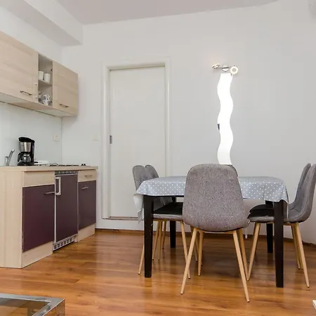 Appartamento Beaches & Park Marjan *