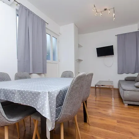 Beaches & Park Marjan