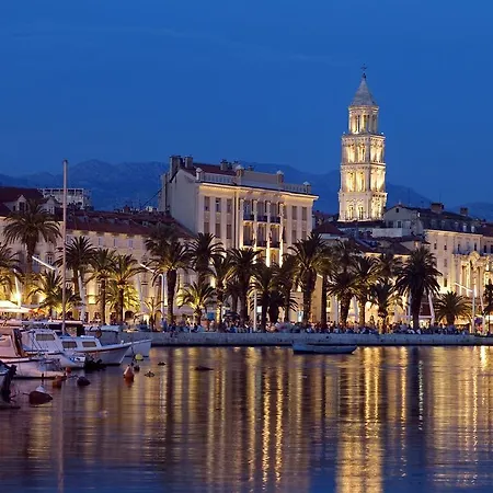 Beaches & Park Marjan Appartamento