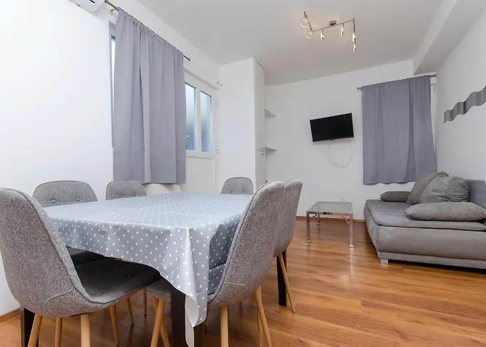 Beaches & Park Marjan