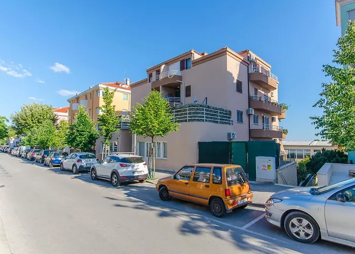 Appartement Beaches & Park Marjan